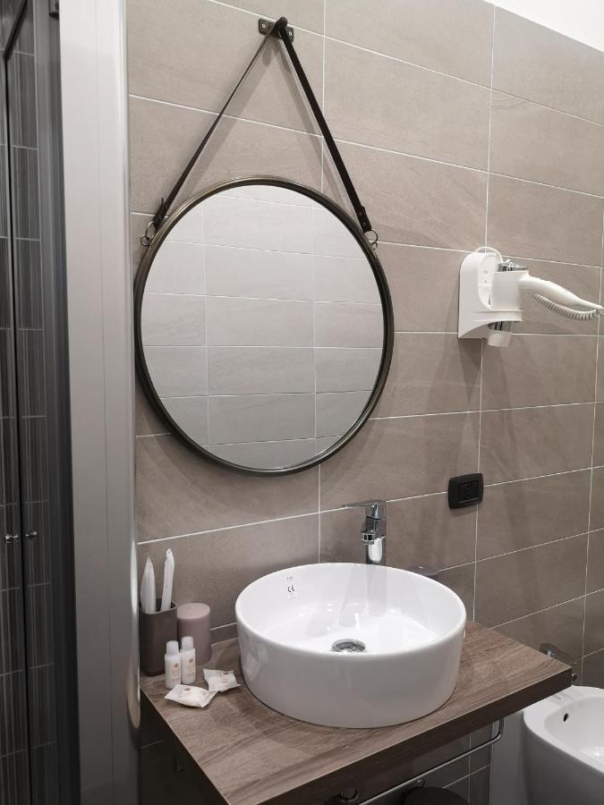 Doria Suites Napoli ภายนอก รูปภาพ