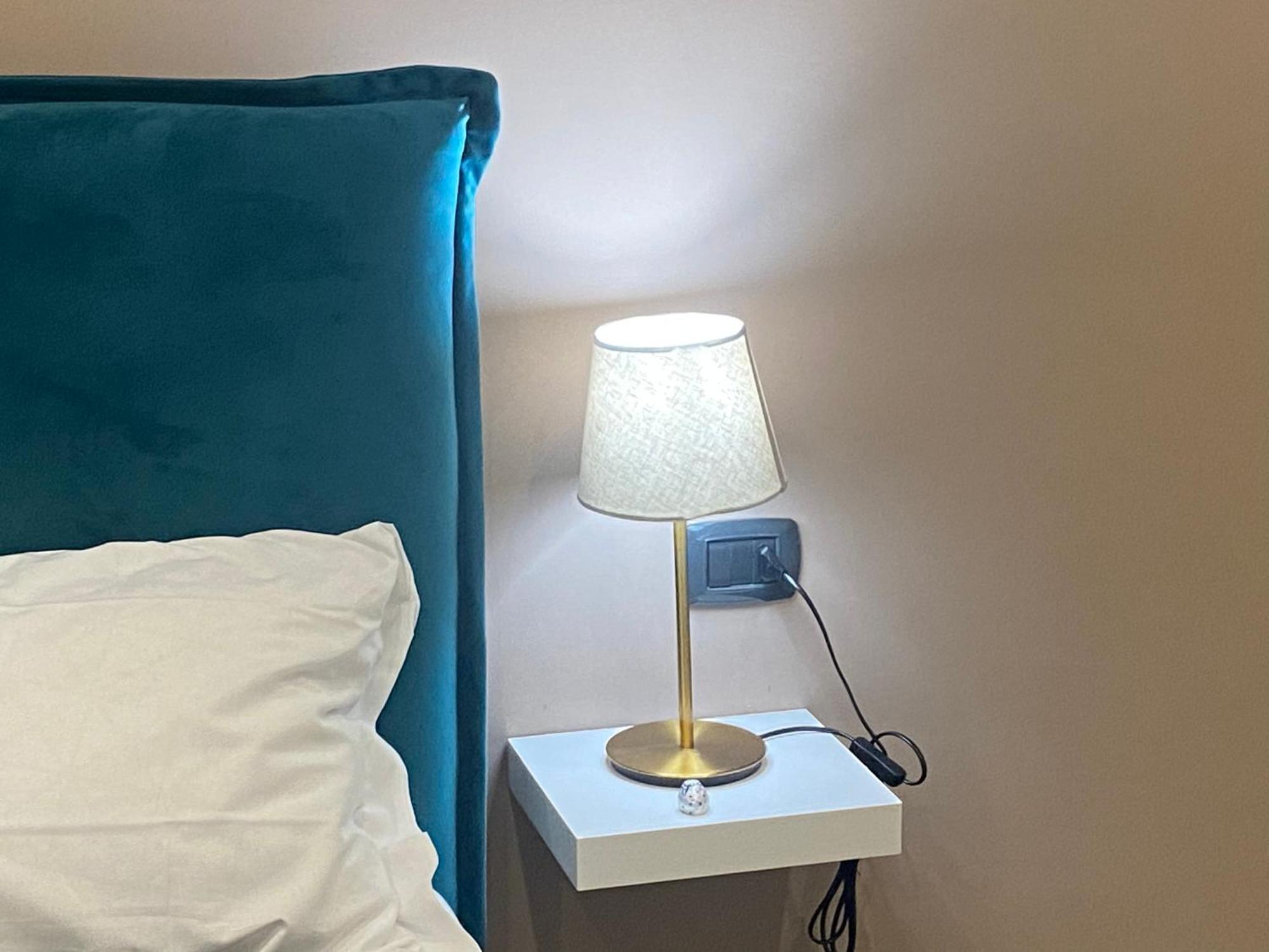 Doria Suites Napoli ภายนอก รูปภาพ