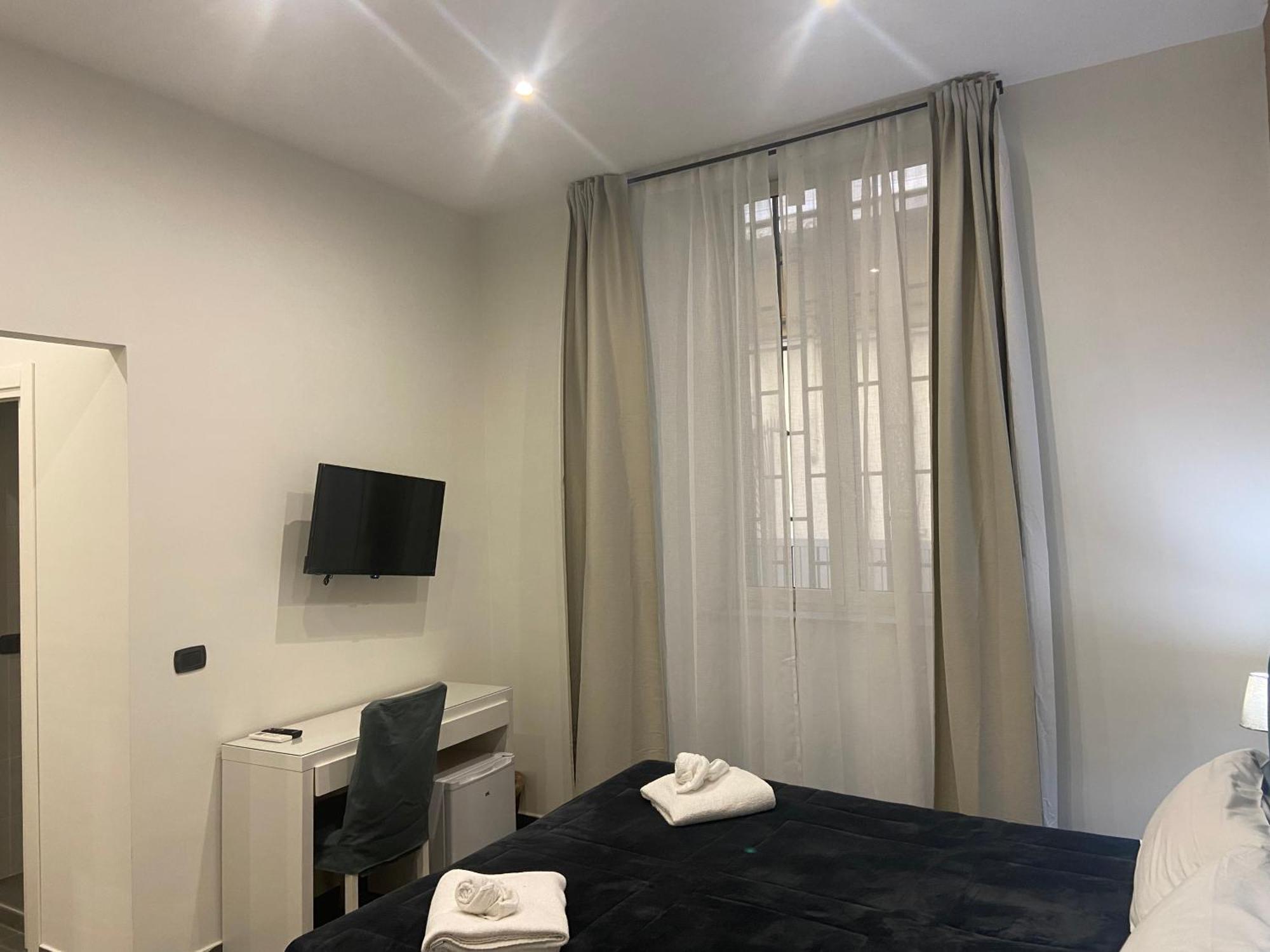 Doria Suites Napoli ภายนอก รูปภาพ